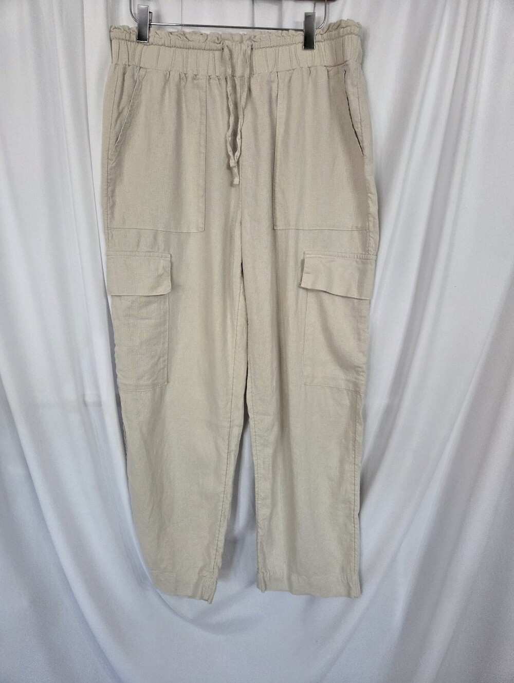 Time and Tru Linen Blend Cargo Pants in Beige Size S